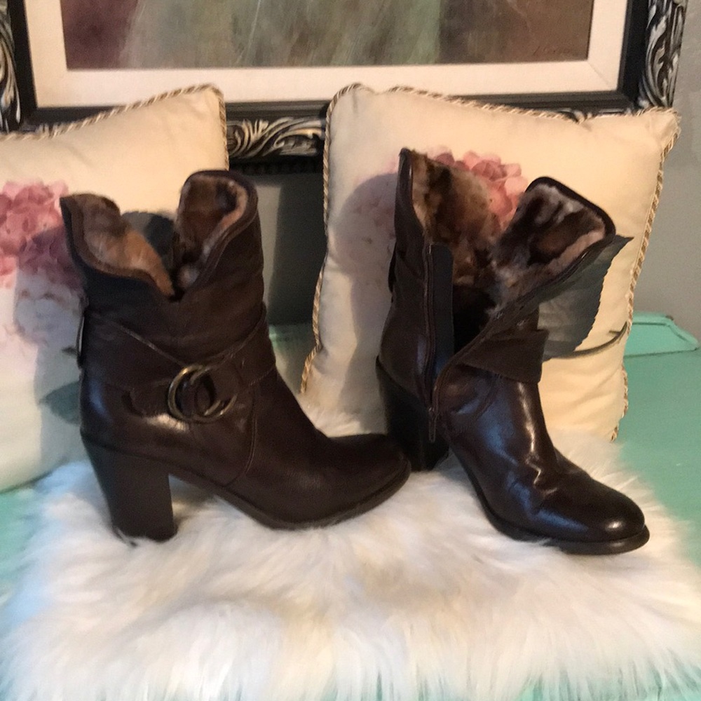 Sesto Meucci genuine fur lined boots!!